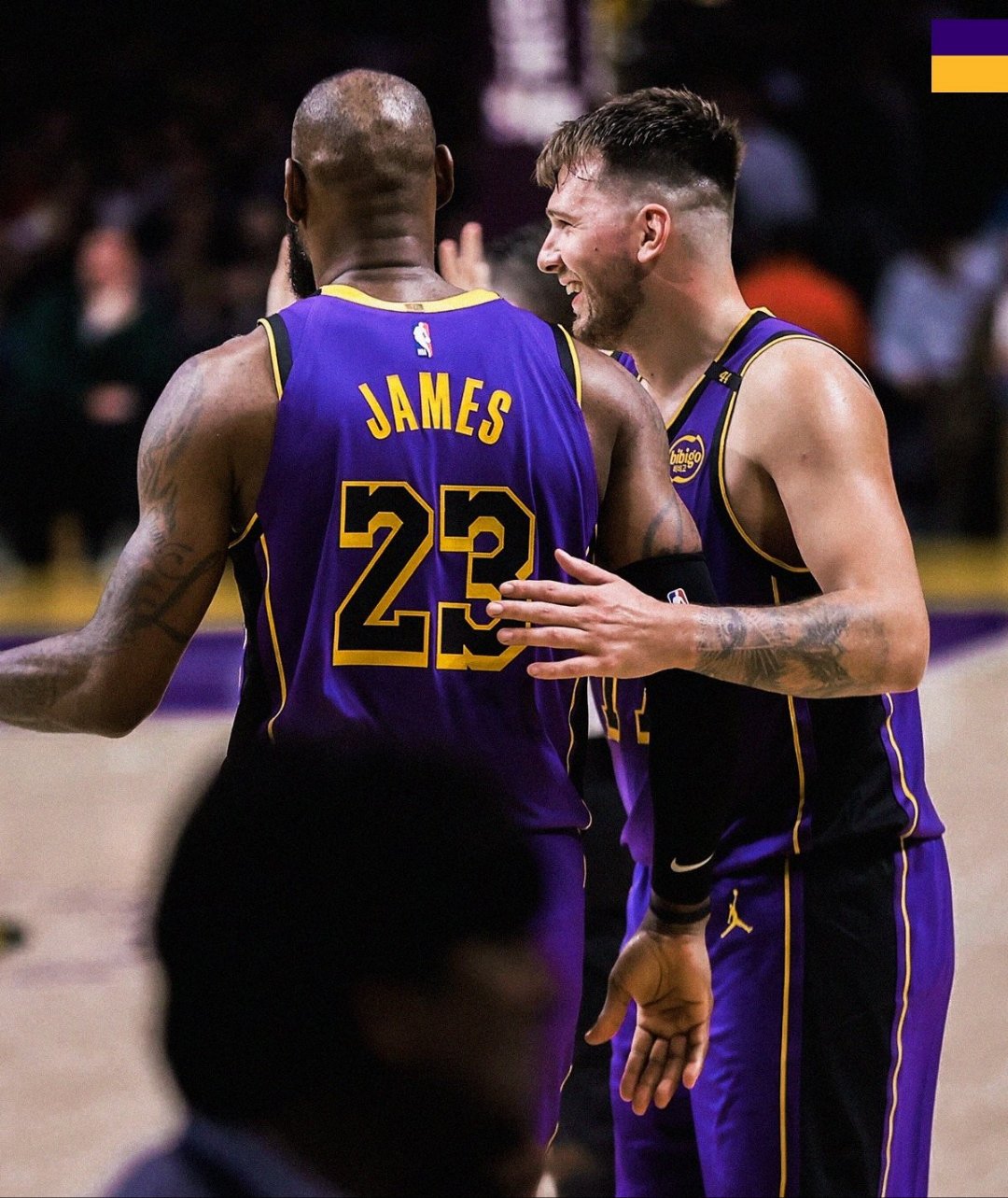 鹈鹕碾压火箭，东契奇统治全场