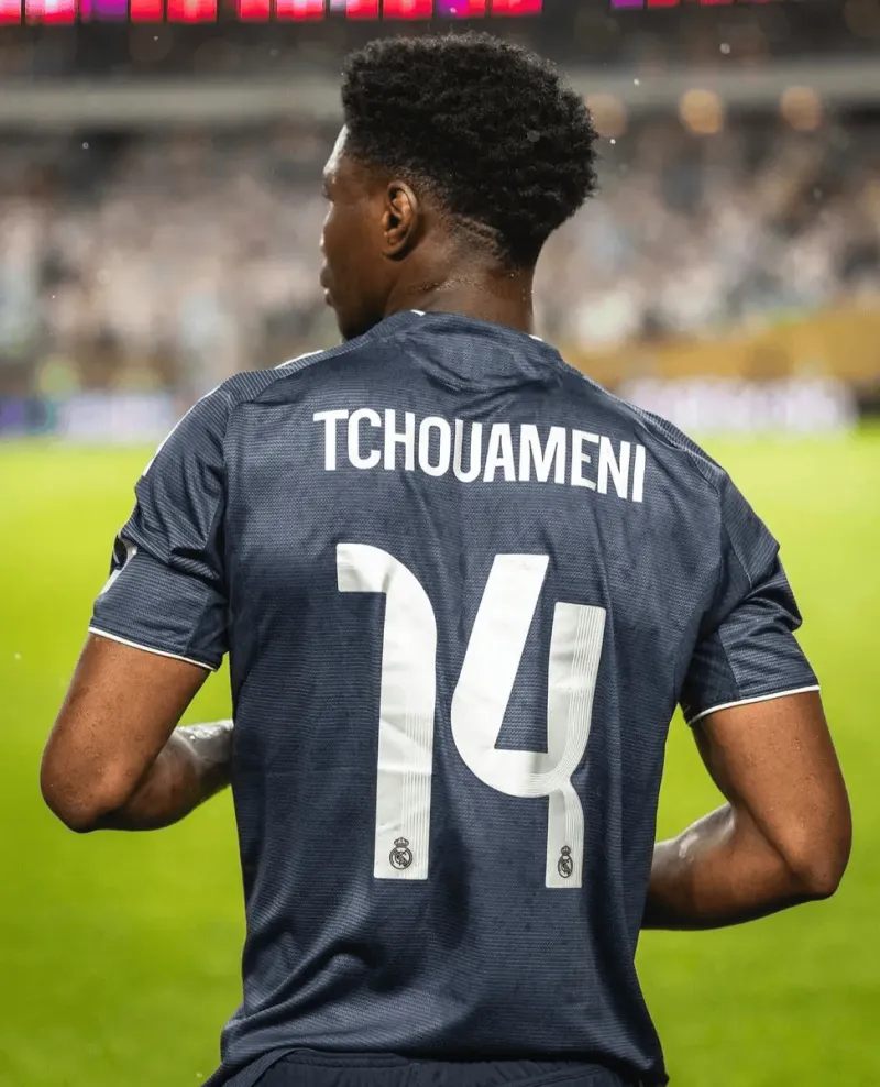 皇马绝杀瑞典,楚阿梅尼高光表现 皇马绝杀瑞典,楚阿梅尼高光表现