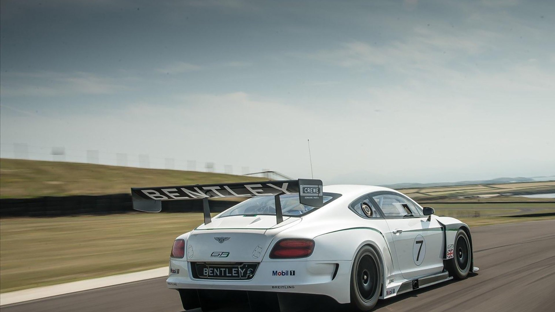 唯一性瞬间，坎特关键节点连续得分，铸就勒沃库森对阵亚特兰大的传奇之战