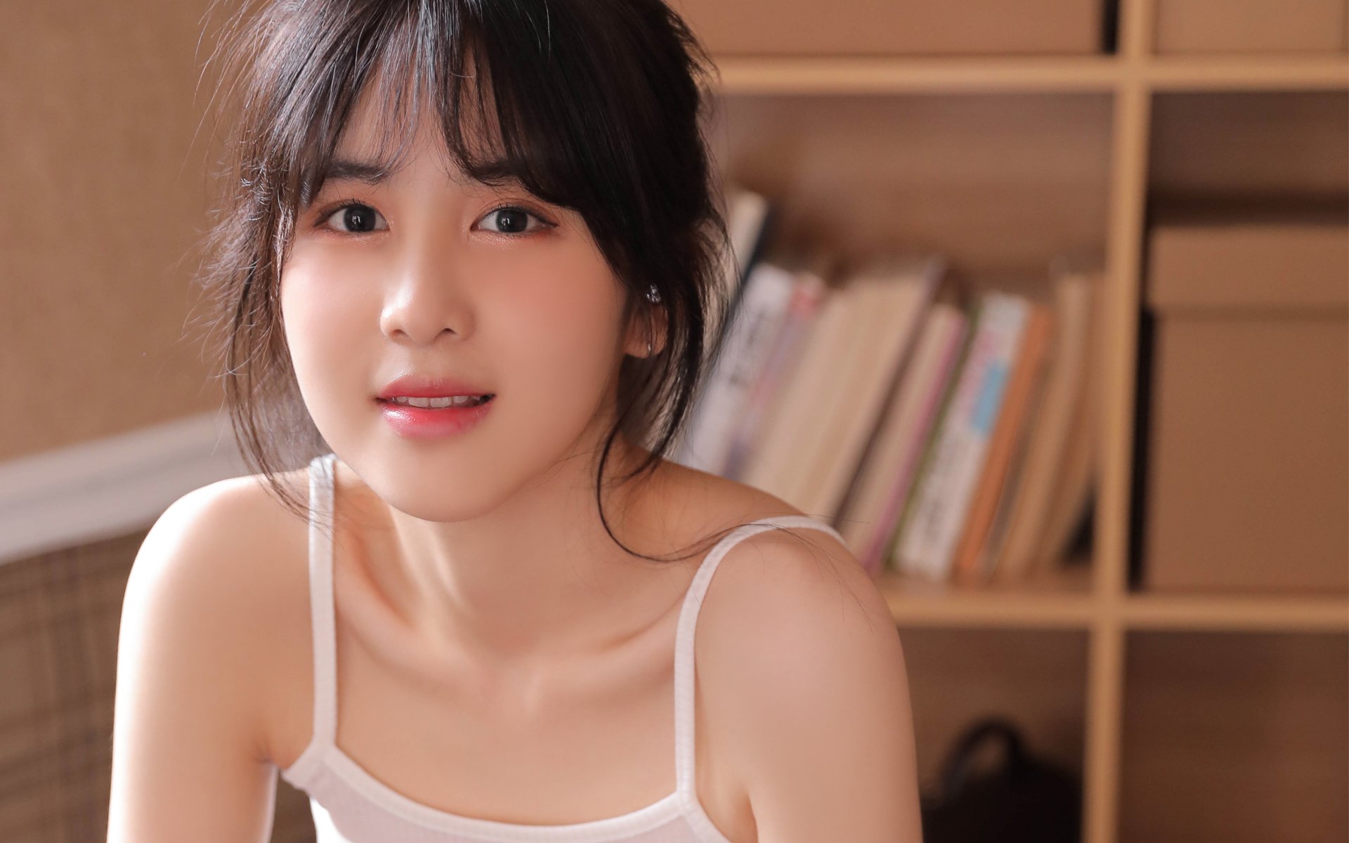 烈焰焚局,伦纳德三分雨浇灭深圳,篮网提前三节终结悬念