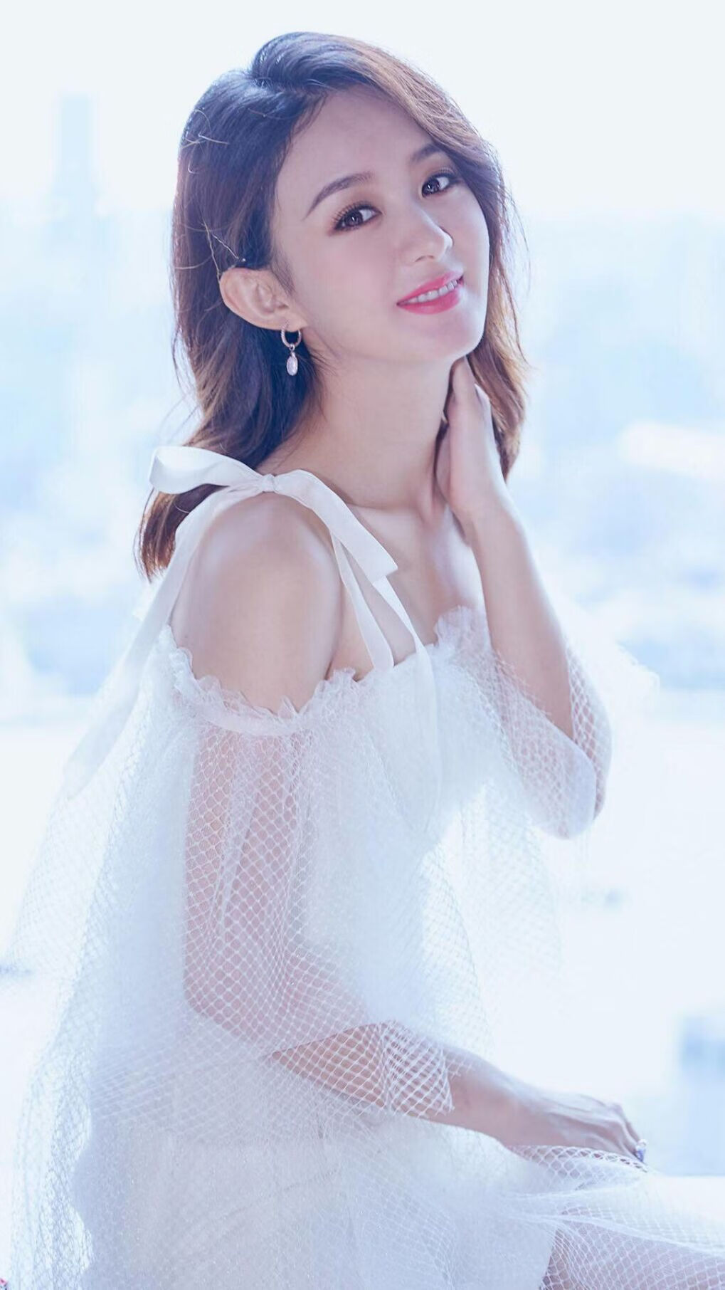 时空交错，黄潜梦魇VS潘帕斯雄鹰，当姆巴佩遇见幽灵中场