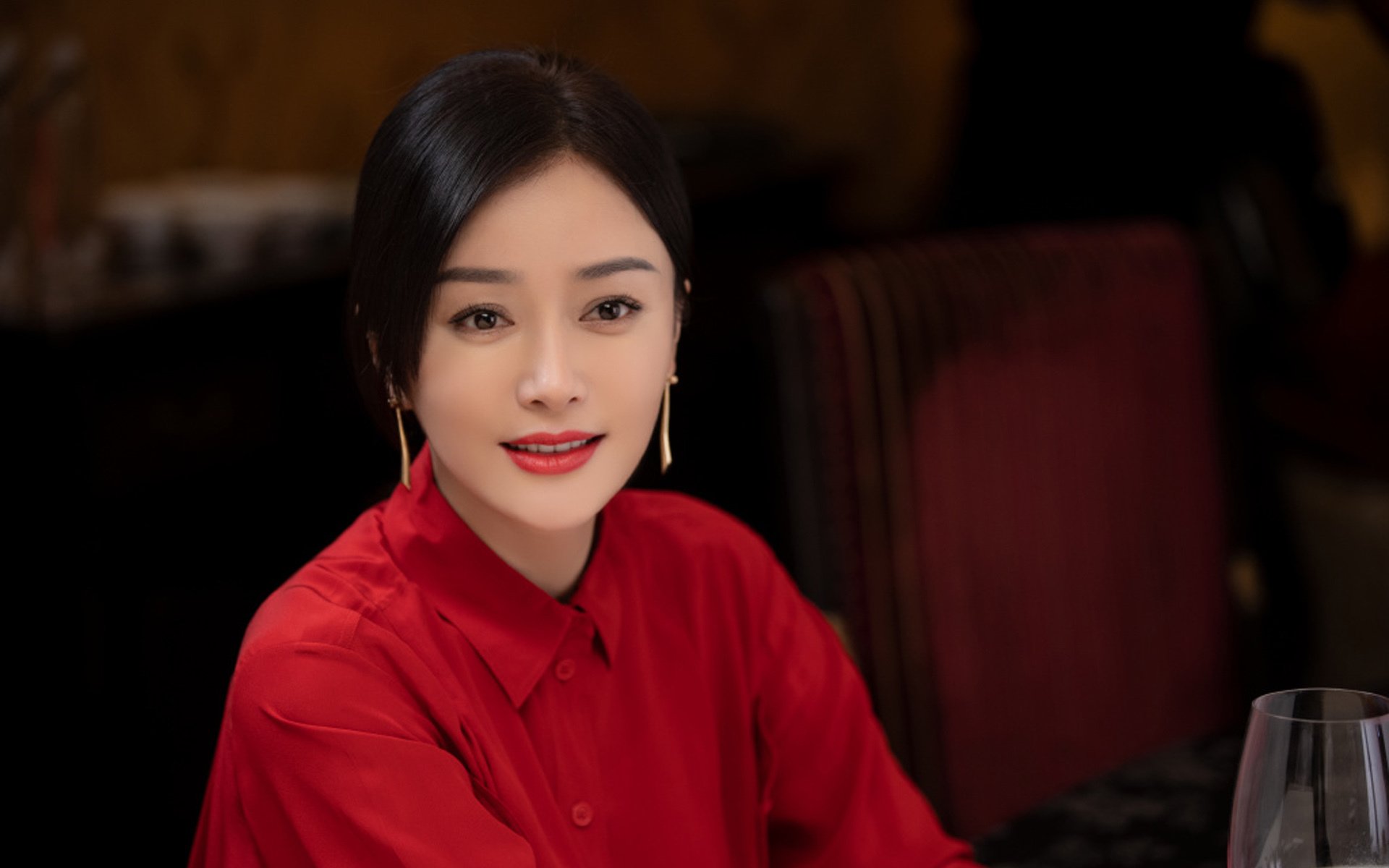 B费调度下的华丽变奏,波兰攻守转换效率创纪录,保加利亚防线崩溃—2026世界杯E组焦点战深度解析
